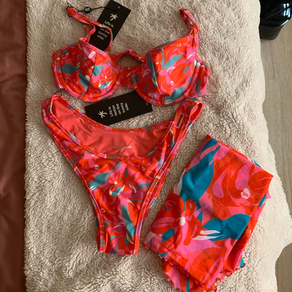 Blackbough bikini set
